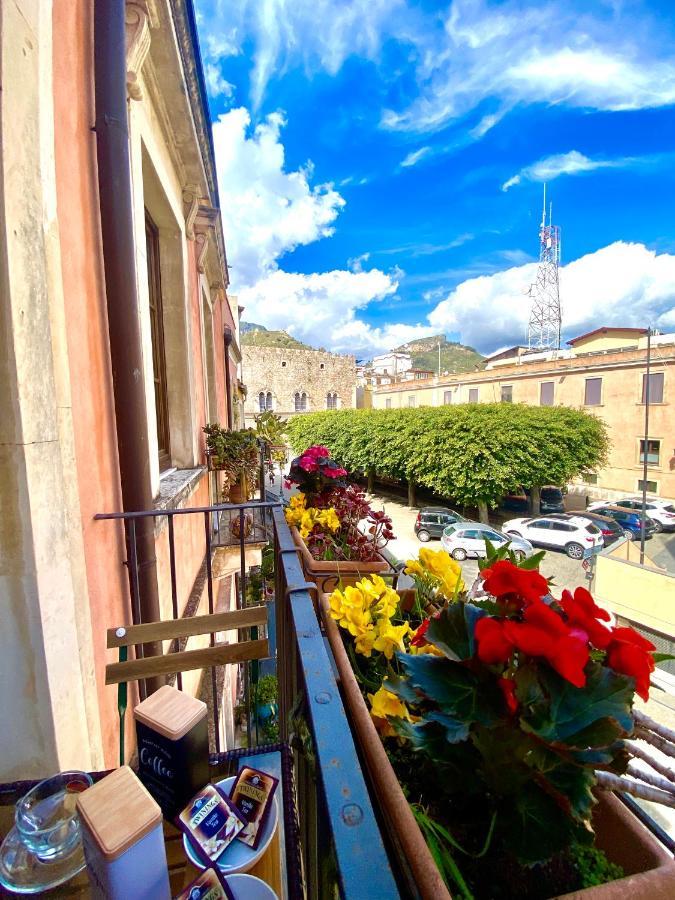 Caterina'S Charme Apartment Ταορμίνα Εξωτερικό φωτογραφία