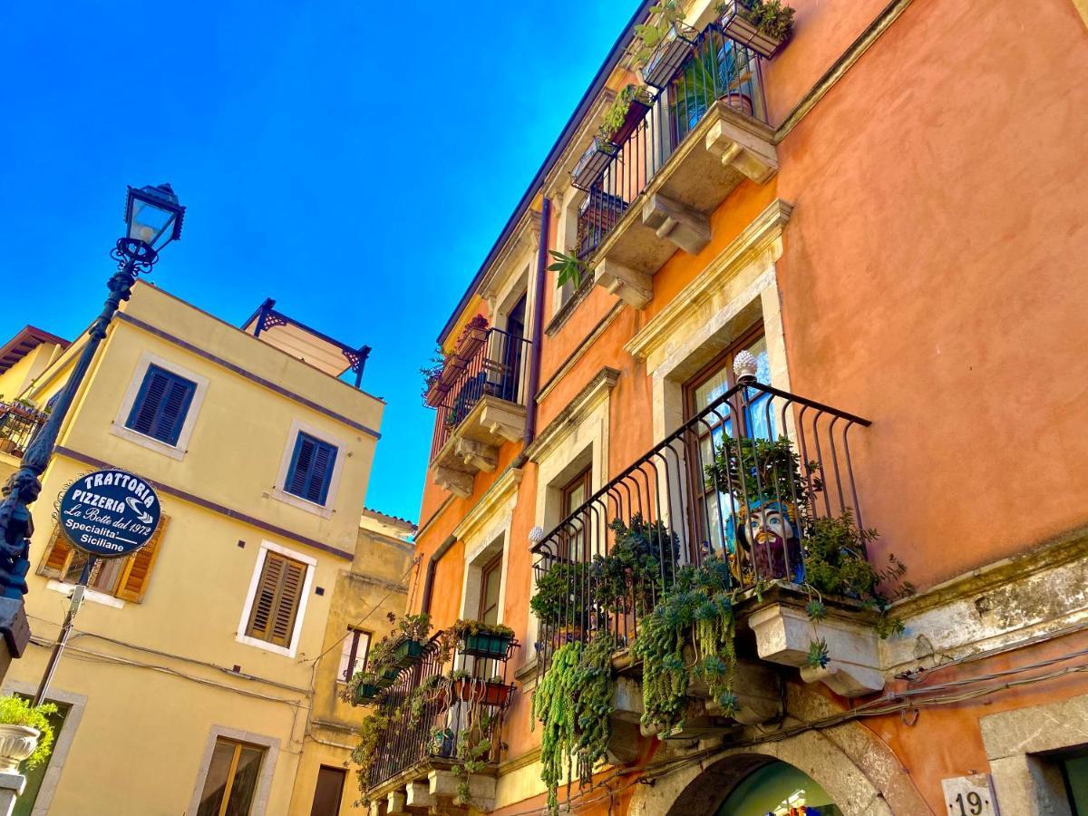 Caterina'S Charme Apartment Ταορμίνα Εξωτερικό φωτογραφία